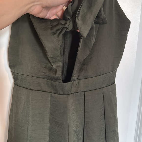 Olive Army Green Sleeveless Romper - Picture 6 of 16